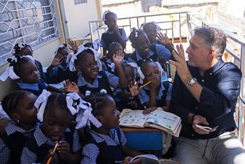 UNICEF's James Elder visits a school in Port-au-Prince.