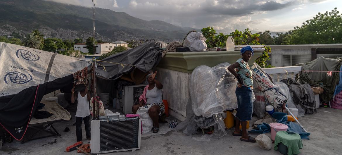 A family displaced by gang violence in Port-au-Prince, Haiti (file)