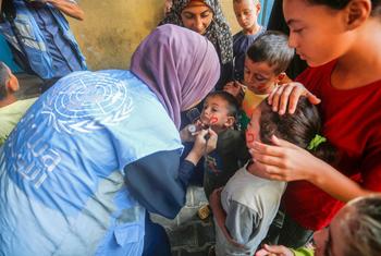 UNRWA and its partners continue the second round of a polio vaccination campaign in southern Gaza.