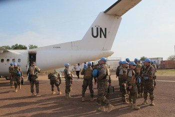 Some 39 peacekeepers from the UNMISS Mongolian Battalion based in Rumbek, South Sudan, arrived in Bentiu on 30 December 2013 to reinforce UN presence in Unity state.